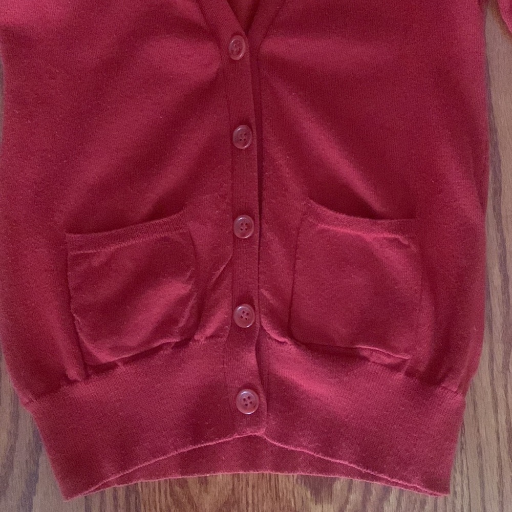Red button up Link Cardigan - Picture 7 of 8